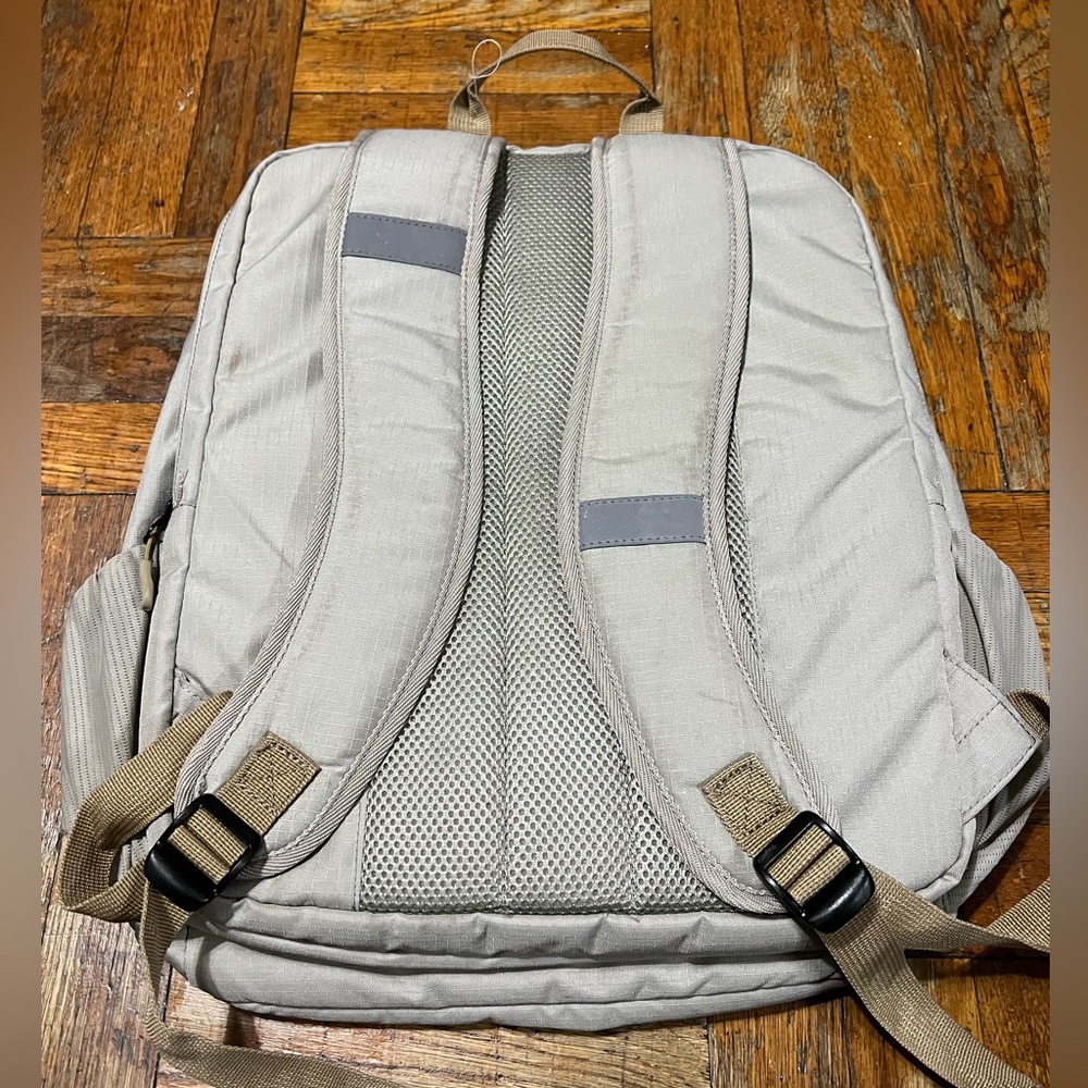 Backpack - Picture 3 of 3